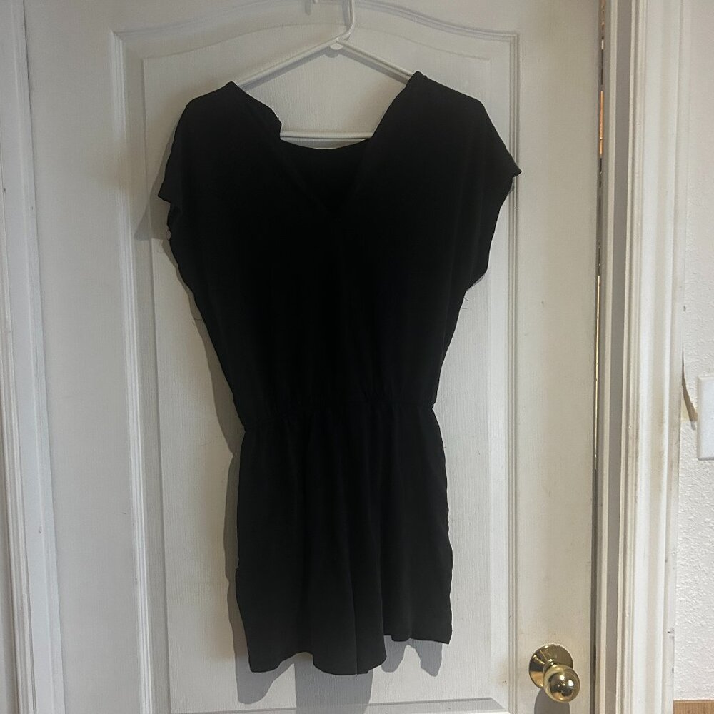 Z Supply Black Short Sleeve Romper with Pockets – Size Small